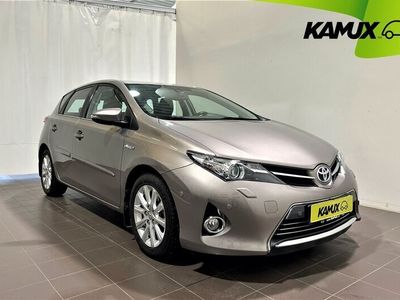 begagnad Toyota Auris Hybrid e-CVT 6,99% Värmare B-kamera 136hk