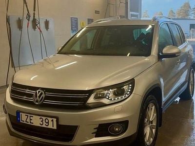 Metallic Begagnad 2012 VW Tiguan SUV | 75 000 kr (Marknadspris)