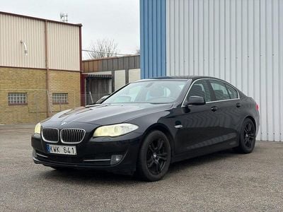 Begagnad BMW 523 204 HK (150 kW) 2011 Svart Sedan