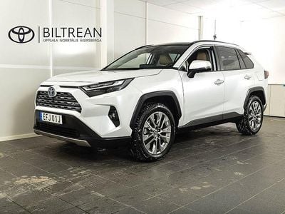 Vit Begagnad 2023 Toyota RAV4 Hybrid Executive SUV | 444 800 kr (Lite dyr)