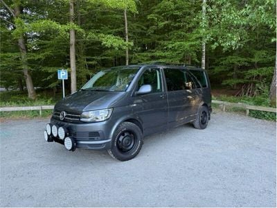VW Caravelle