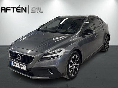 Begagnad Volvo V40 CC Pro 152 HK (111 kW) 2019 Grå Kombi