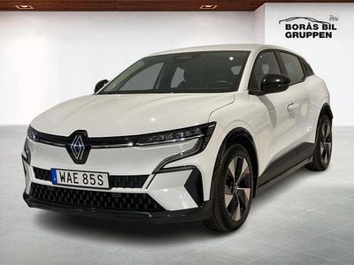 Begagnad Renault Mégane IV Equilibre 161 kW (220 HK) 2023 Vit