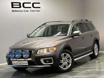 begagnad Volvo XC70 D5 AWD Geartronic Summum Drag PDC 1 ägare Se utr*