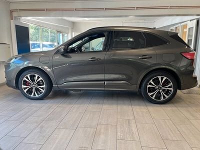 Grå Begagnad 2020 Ford Kuga ST-Line SUV | 275 000 kr (Lite dyr)