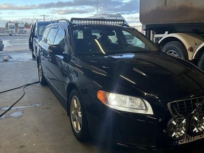 begagnad Volvo V70 2.4D