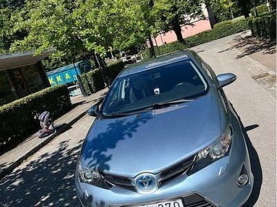 Toyota Auris Hybrid