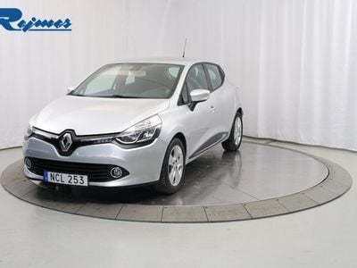 Silver Begagnad 2016 Renault Clio IV Dynamique Halvkombi | 99 800 kr (Marknadspris)