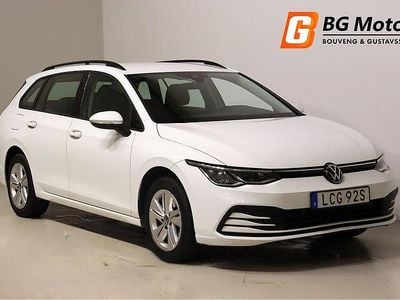Begagnad VW Golf VIII 131 HK (96 kW) 2021 Vit Kombi