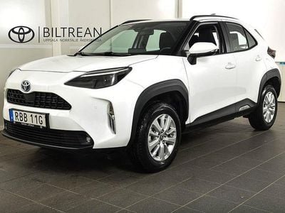 Vit Begagnad 2023 Toyota Yaris Cross Active SUV | 269 900 kr (Marknadspris)