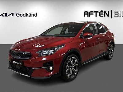 Röd Begagnad 2022 Kia XCeed Advance SUV | 244 800 kr (Marknadspris)