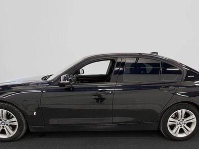 BMW 330e