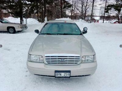 Ford Crown Victoria