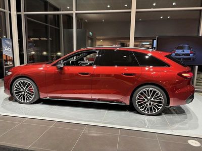 Röd Ny 2025 Audi A5 Proline Kombi | 749 000 kr