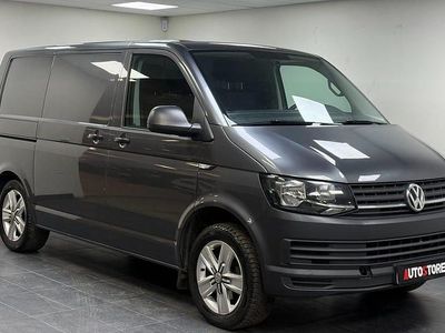 Grå Begagnad 2016 VW T6 Van | 99 900 kr (Marknadspris)