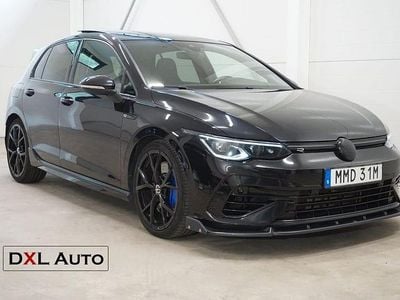 Begagnad VW Golf VIII R 320 HK (235 kW) 2021 Svart Halvkombi