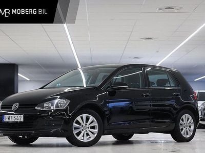 Svart Begagnad 2015 VW Golf VII Halvkombi | 159 900 kr (Marknadspris)