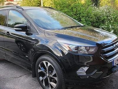 Begagnad 2017 Ford Kuga ST-Line SUV | 165 000 kr (Marknadspris)