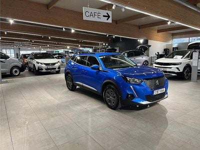 Blå Begagnad 2021 Peugeot 2008 Allure SUV | 179 900 kr (Marknadspris)
