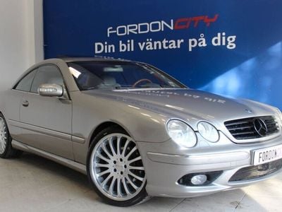 Begagnad Mercedes CL500 306 HK (225 kW) 2003 Ljusgrå (champagn mettalic) Sportkupé