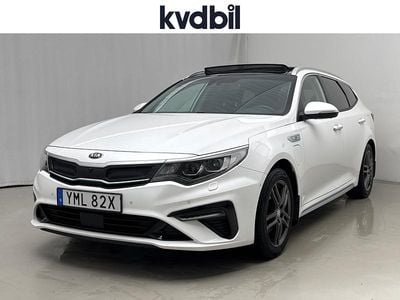 Vit Begagnad 2020 Kia Optima Hybrid Sport Sedan | 224 800 kr (Marknadspris)