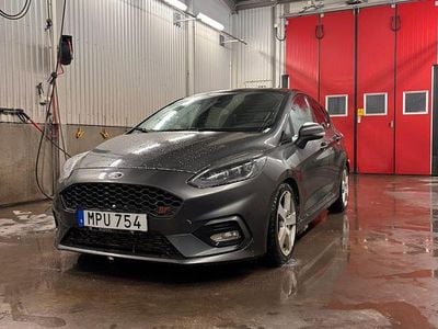 Begagnad Ford Fiesta ST 200 HK (147 kW) 2019 Halvkombi