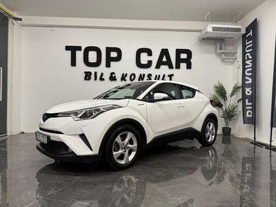 Vit Begagnad 2017 Toyota C-HR Active SUV | 169 900 kr (Marknadspris)