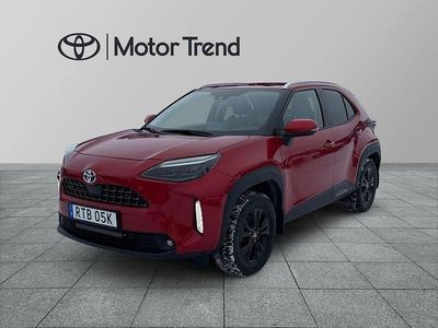 Begagnad Toyota Yaris Hybrid Edition 117 HK (86 kW) 2021 Röd