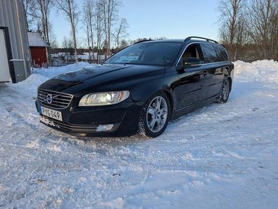 Svart Begagnad 2016 Volvo V70 Momentum Kombi | 114 900 kr