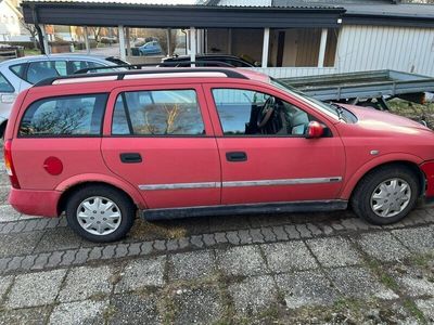 begagnad Opel Astra Caravan 1.6 drag nybesiktad