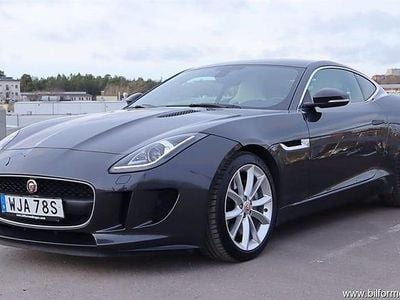 Grå Begagnad 2016 Jaguar F-Type Sportkupé | 409 900 kr