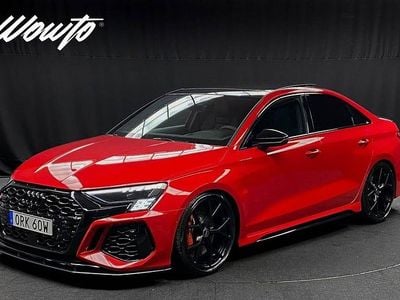 Röd Begagnad 2022 Audi RS3 Design Sedan | 619 800 kr (Marknadspris)