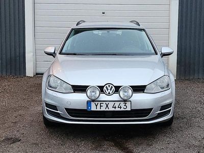 Silver Begagnad 2017 VW Golf VII Kombi | 149 000 kr (Lite dyr)