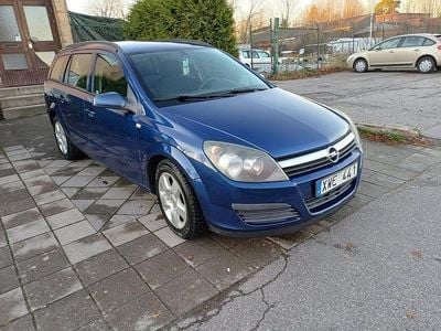 Blå Begagnad 2006 Opel Astra Kombi | 17 500 kr