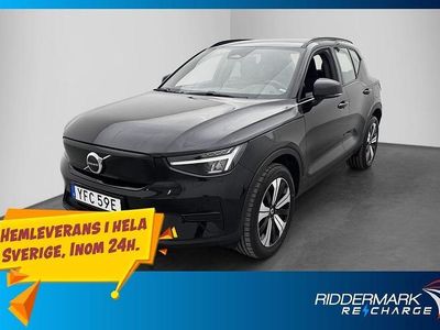 Svart Begagnad 2022 Volvo XC40 Core SUV | 299 900 kr