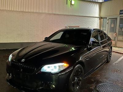 Deep black Begagnad 2011 BMW 520 Sedan | 129 000 kr (Dyr)