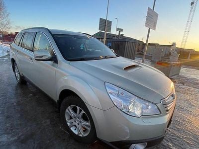 Begagnad Subaru Outback 150 HK (110 kW) 2010 Kombi