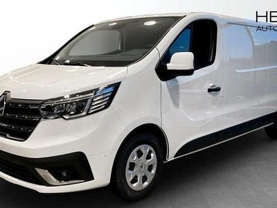 Vit Begagnad 2024 Renault Trafic Minibuss | 524 875 kr