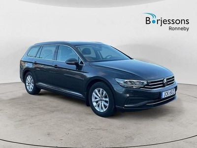 Mörkgrå Begagnad 2022 VW Passat Kombi | 289 000 kr (Bra pris)