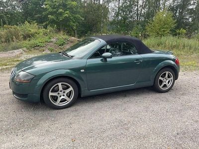 Mörkgrön Begagnad 2002 Audi TT Roadster Cab | 49 000 kr