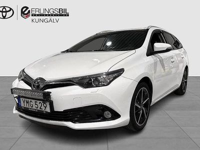 Vit Begagnad 2017 Toyota Auris Touring Sports Edition Kombi | 149 900 kr (Marknadspris)