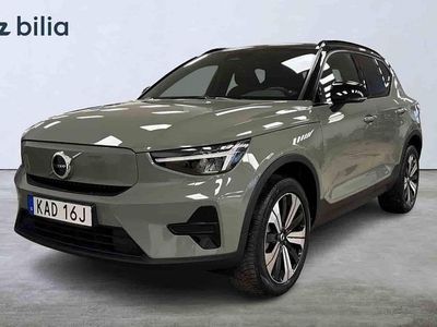 Grön Begagnad 2022 Volvo XC40 Single Motor SUV | 309 900 kr
