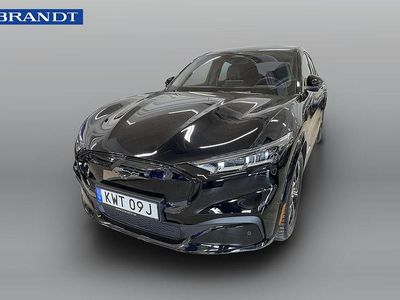 Svart Begagnad 2023 Ford Mustang Mach-E SUV | 579 000 kr