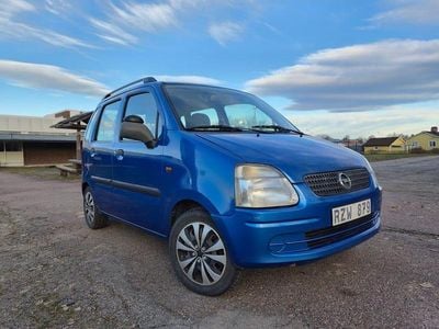 Begagnad Opel Agila 75 HK (55 kW) 2001 Minibuss