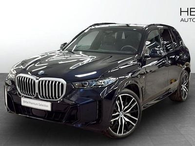 Svart Begagnad 2025 BMW X5 Comfort Edition SUV | 1 028 700 kr