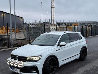 Begagnad 2018 VW Tiguan R-line SUV | 249 000 kr