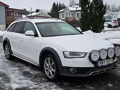 Begagnad Audi A4 Allroad 177 HK (130 kW) 2014 Vit Kombi