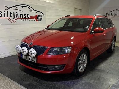 Röd Begagnad 2013 Skoda Octavia Ambition Kombi | 114 900 kr (Marknadspris)