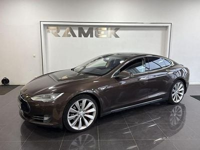 Brun Begagnad 2014 Tesla Model S Halvkombi | 149 000 kr (Superpris)