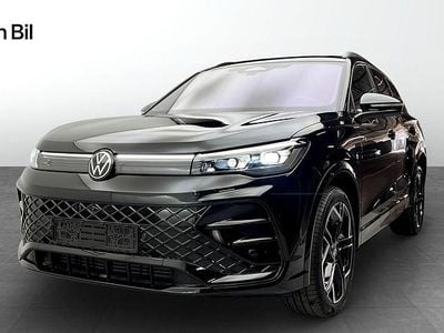 Svart Ny 2025 VW Tiguan R-line SUV | 599 900 kr (Dyr)